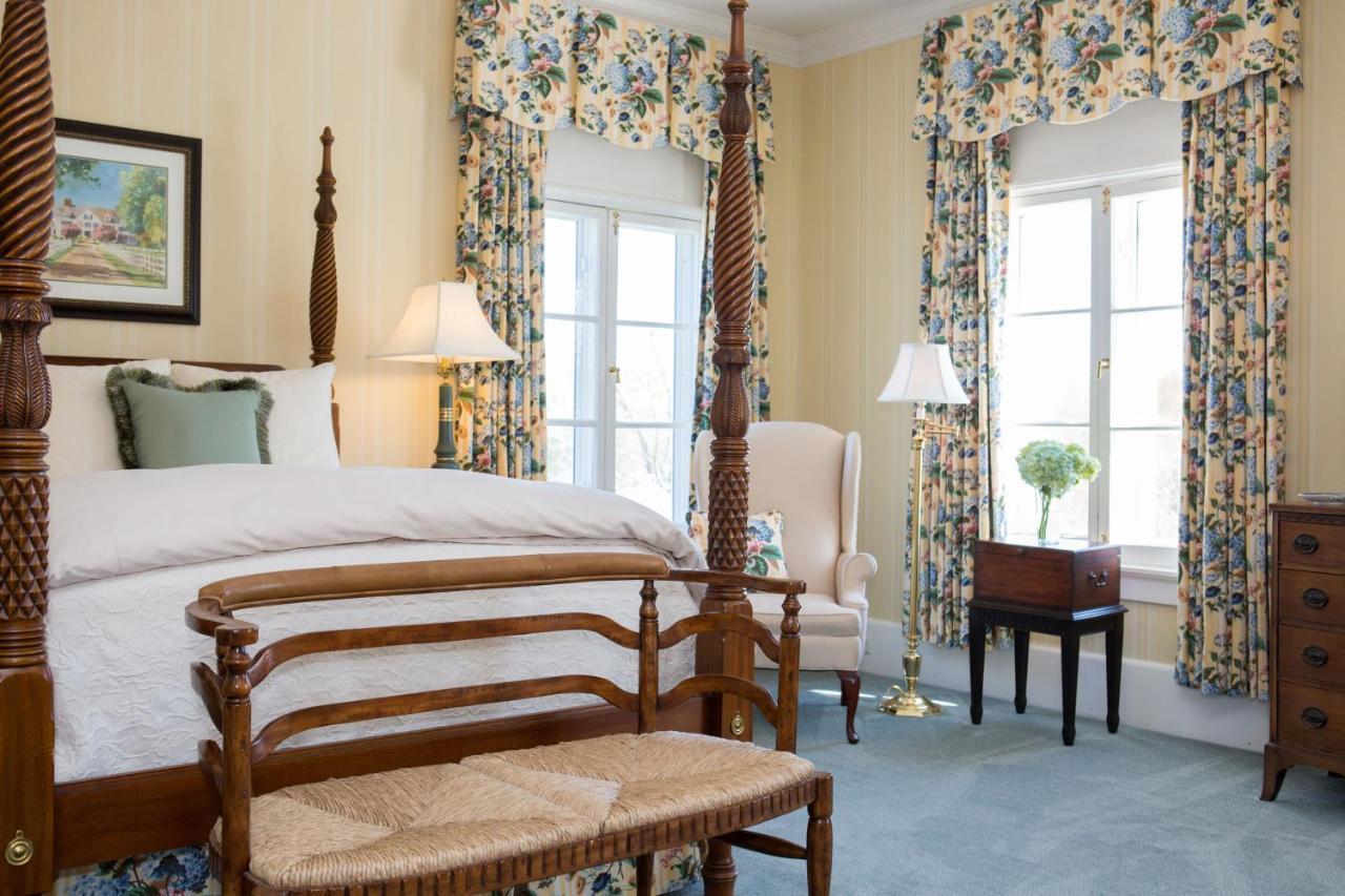 Inn At Warner Hall Глостер Экстерьер фото