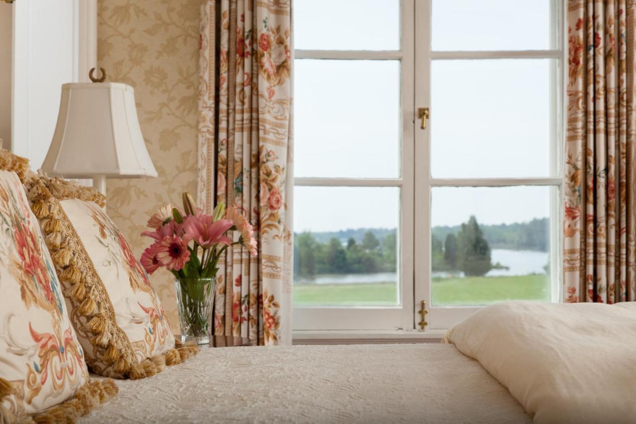 Inn At Warner Hall Глостер Экстерьер фото